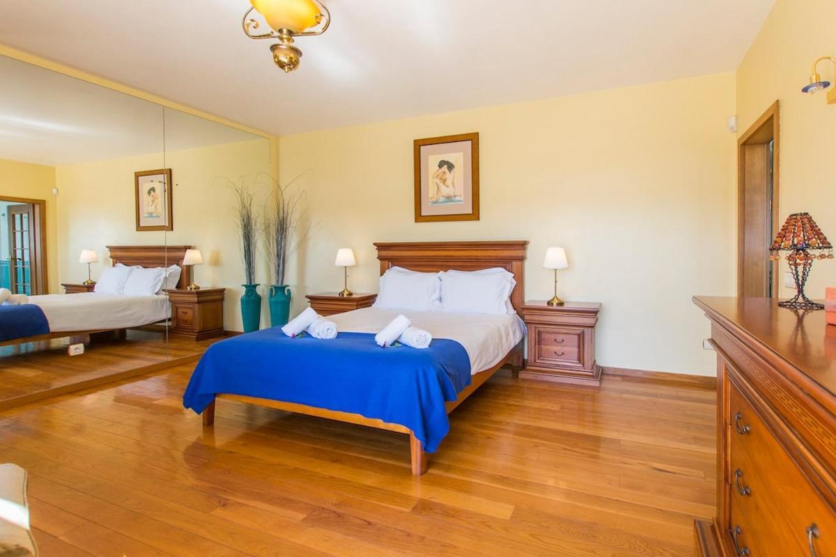 Villa Atlas
