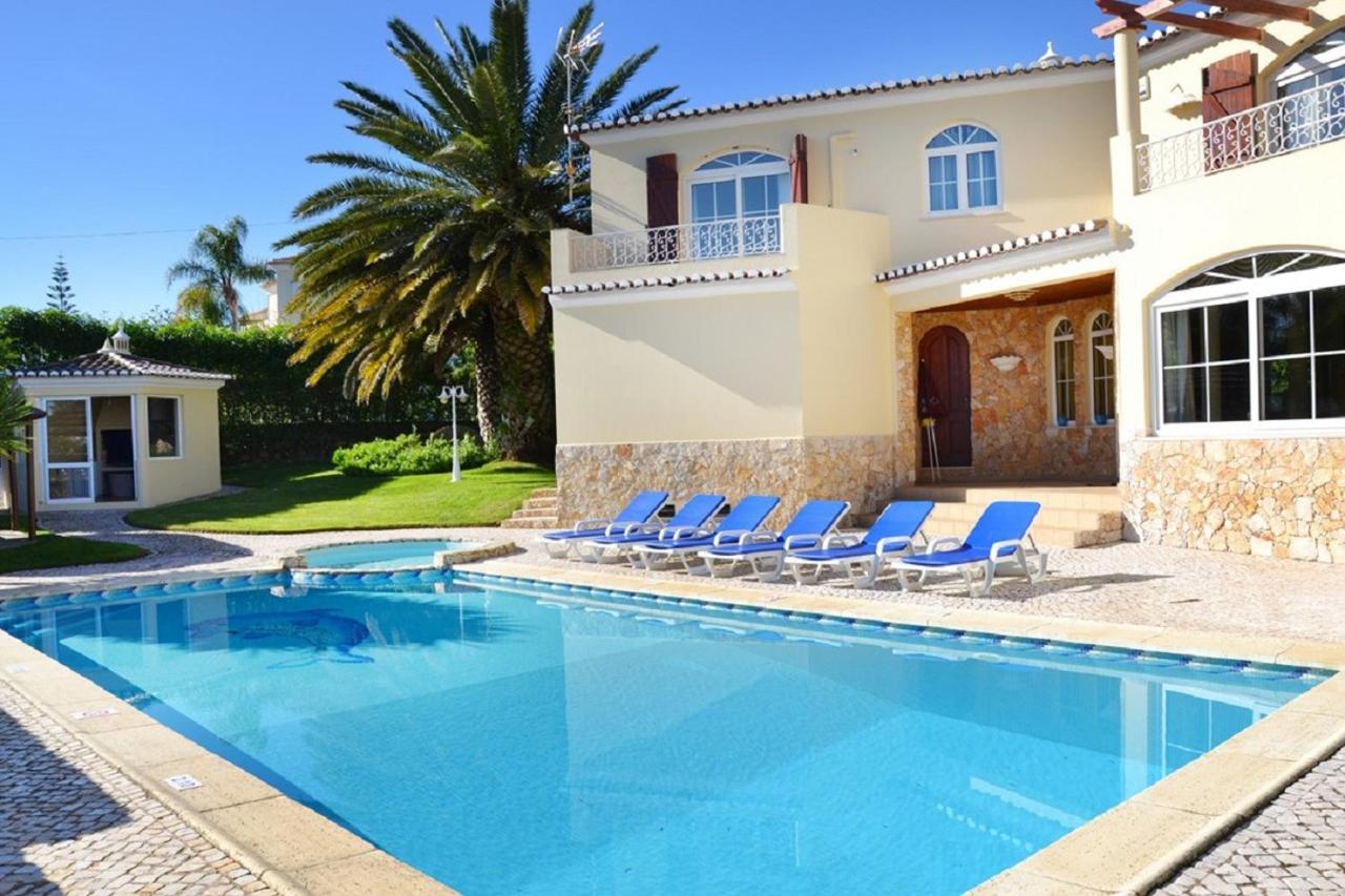 Villa Atlas *