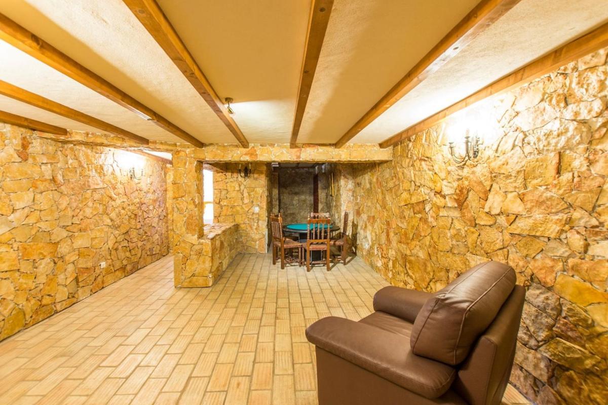 Villa Atlas *